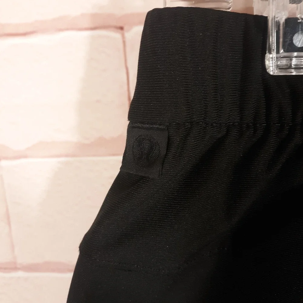 Lululemon Jogger Pants Mens Medium 30 x 29 Black Athletic Elastic Waist